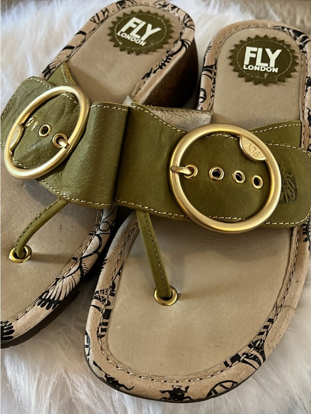 Fly London Olive Green Leather Buckle Toe-Post Sandals